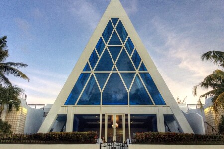 [中秋] 美国关岛香港直飞4晚5日游 订机票送酒