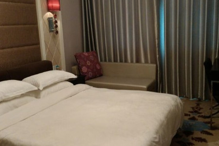 【扶沟中联盛假日酒店】地址:扶沟县扶亭