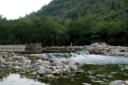 [国庆] 牯牛降九龙-秋浦河漂流-蓬莱洞-秋浦渔村2日游>冰河谷漂流的