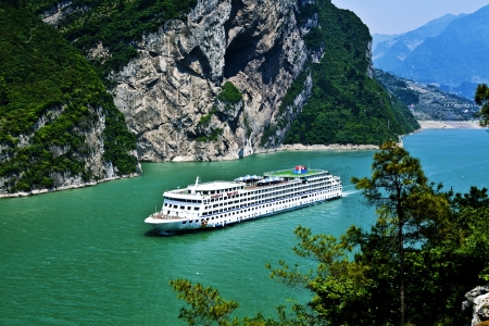 长江三峡旅游 黄金二号 豪华游轮4晚5日游 宜昌