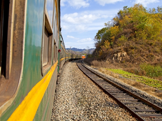 武汉绿皮小火车